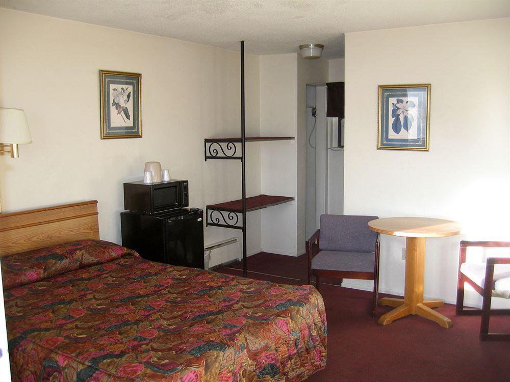 Spanish Trails Inn Durango Exterior photo