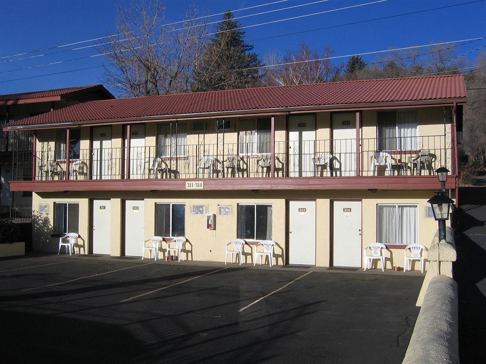 Spanish Trails Inn Durango Exterior photo