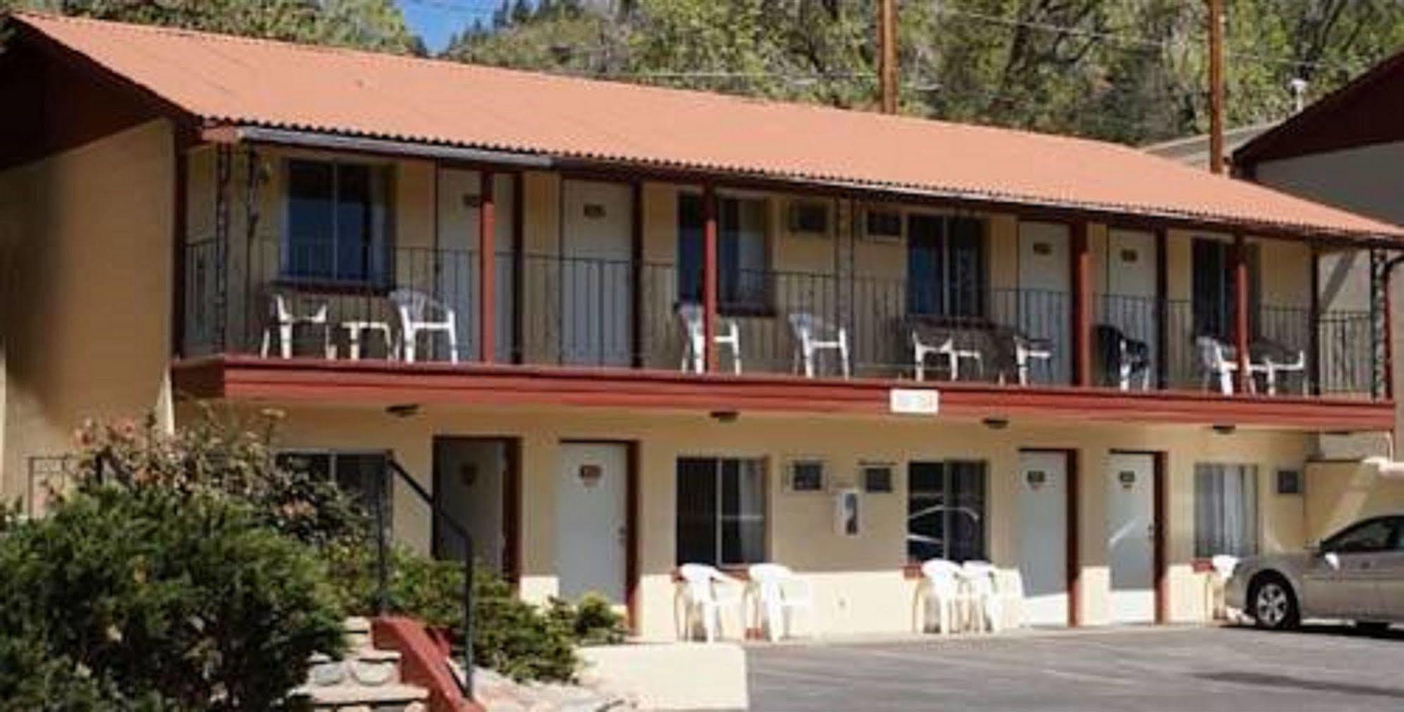 Spanish Trails Inn Durango Exterior photo