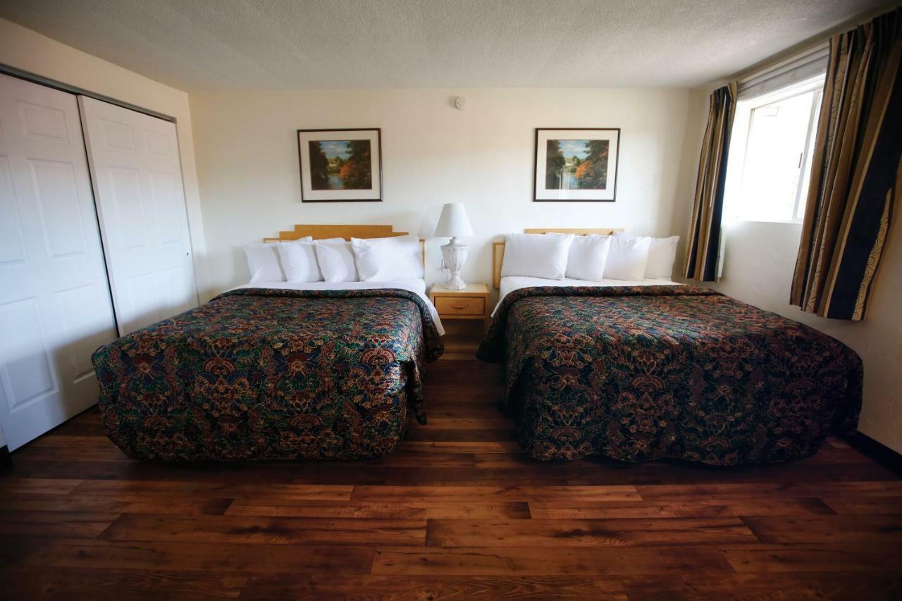 Spanish Trails Inn Durango Exterior photo